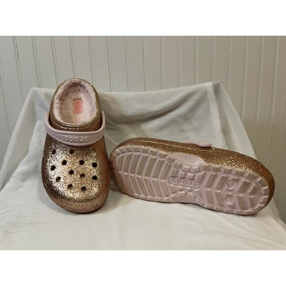 Crocs Classic Lined Glitter Clog Youth J4 (Fits Women’s 6 Rose Gold/Blush – EUC - Picture 2 of 4